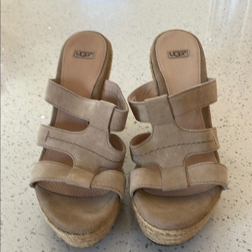 UGG Women's Tan Sandals